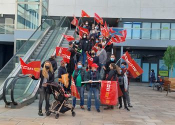 Protesta de esta mañana ante las oficinas del SEPE en Ibiza.