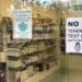 Una farmacia de Ibiza con los test de antígenos agotados.