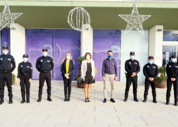 Imagen de la presentación de los nuevos agentes en prácticas.