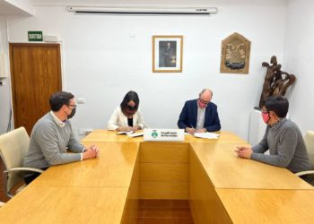 Signatura del conveni.