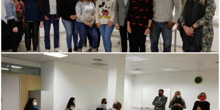 Imatge de la benvinguda d'avui a les persones que reben els llocs de feina.