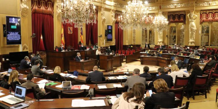 Imagen de archivo del Parlament balear.