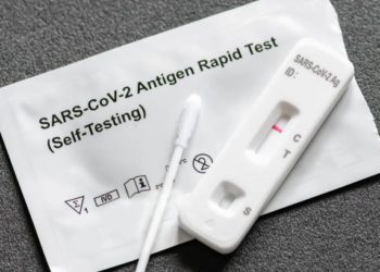 Antígeno negativo en un autotest