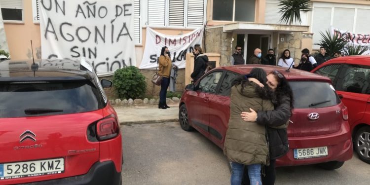 Desnonament dels Don Pepe. Imatge de Noudiari.