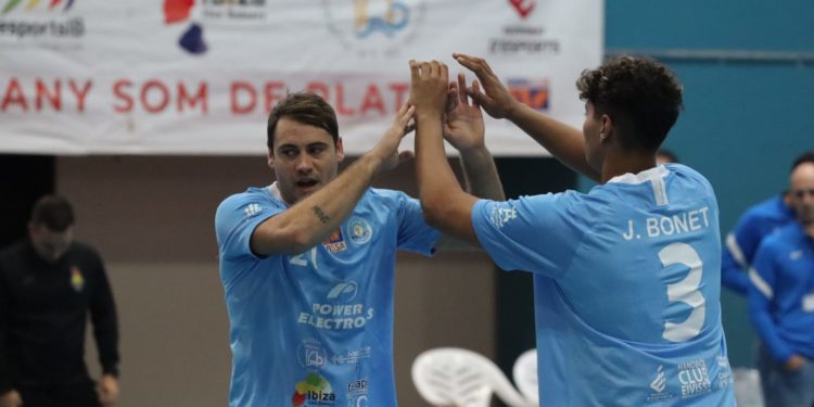 Imagen de un encuentro del Trasmapi UD Ibiza HCE.