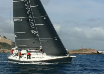 Imagen de la embarcación ganadora. Cedida por Club Náutico Ibiza.