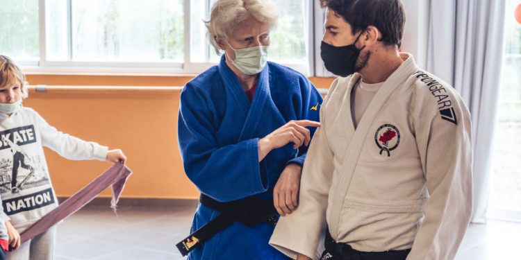 Marta Arce en una jornada del programa de Deporte Inclusivo en Sa Blanca Dona. Imagen cedida por el Consell de Eivissa.