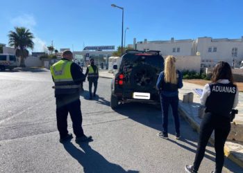 Una imagen del control de drogas. Ayuntamiento de Ibiza.