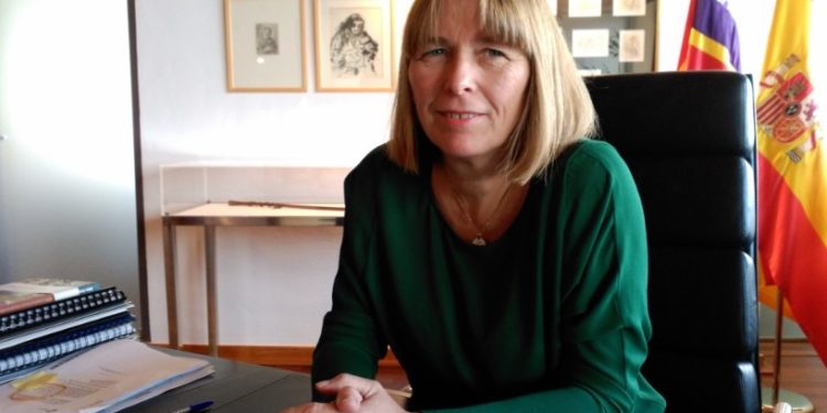 Imagen de archivo de la diputada balear del PP de Ibiza Virginia Marí. Foto: David Ventura.