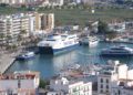 Imagen de la estación de barcas a Formentera en el puerto de Ibiza.