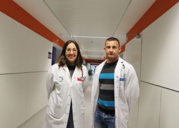 Alicia Quílez y Sergio Sánchez, oncólogos, en una imagen de archivo.