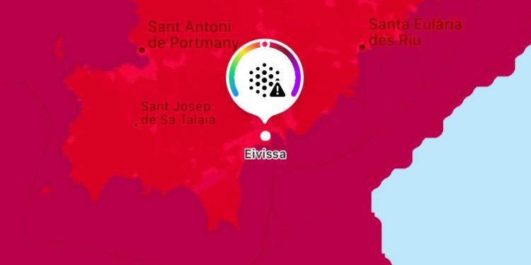 Mapa de la calidad del aire (que es nociva) en Ibiza y Formentera en la tarde de este martes. App del tiempo en iPhone.