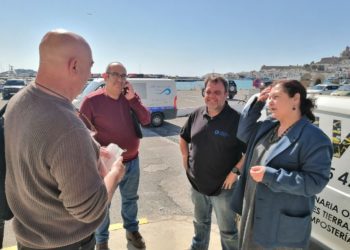 Reunión de Mae de la Concha y otros representantes del Govern con las cofradías