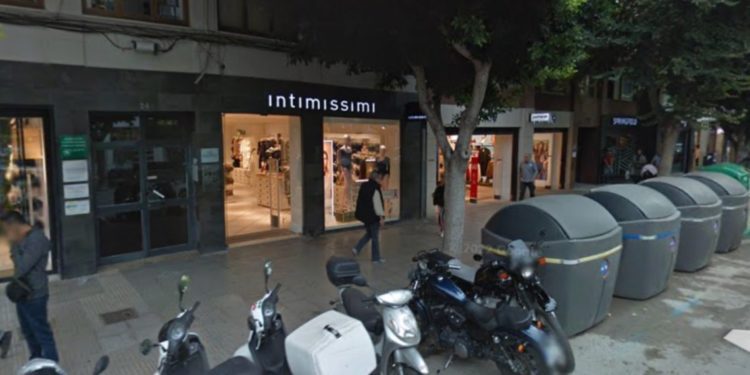 Uno de los céntricos comercios asaltados