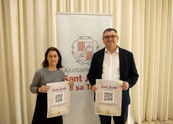 L'alcalde Ángel Luis Guerrero i la regidora Cristina Ribas. Ajuntament de Sant Josep.