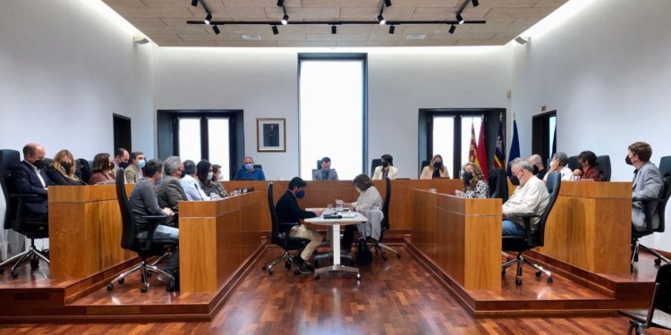 Imagen del pleno municipal. PP de Ibiza.