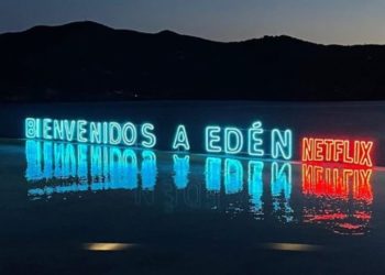 Imagen del Six Senses difundida por la 'influencer' Aida Martorell, con el título de la serie y el logo de Netflix.