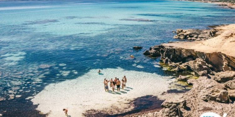 Una fotografía promocional del evento