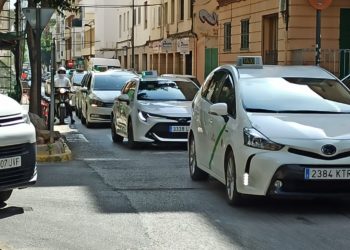 Protesta de este lunes en el centro de Ibiza. Foto: Vicent Ribas.