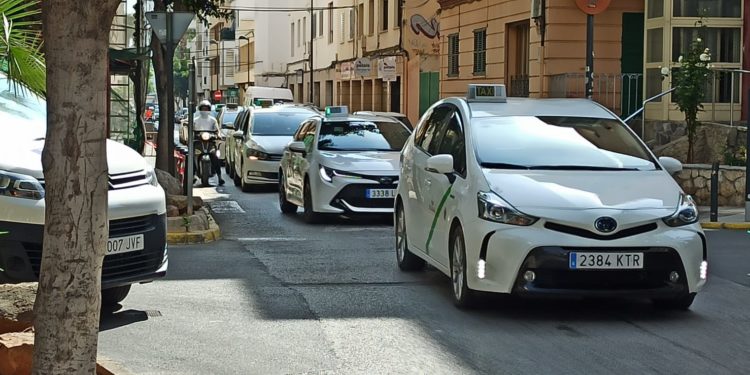 Protesta de este lunes en el centro de Ibiza. Foto: Vicent Ribas.