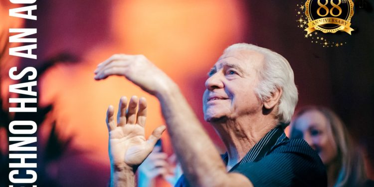 Imagen de House Opa Johan de Vries en sus redes sociales.