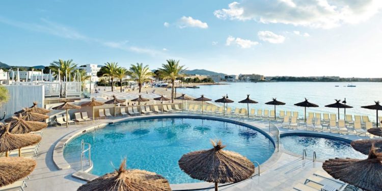 Hotel Hawaii en el catálogo del mayorista TUI.