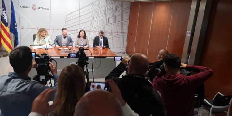 Presentación hoy del congreso AEAFA en el Consell