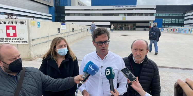 Tania Marí, Toni Costa y Luis Conill, del PP de Ibiza. Imagen cedida por el Partido Popular.