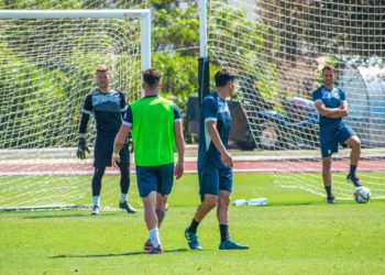 Imagen del entrenamiento de la Peña Deportiva de Santa Eulària este miércoles en Can Misses 3. CD Ibiza.