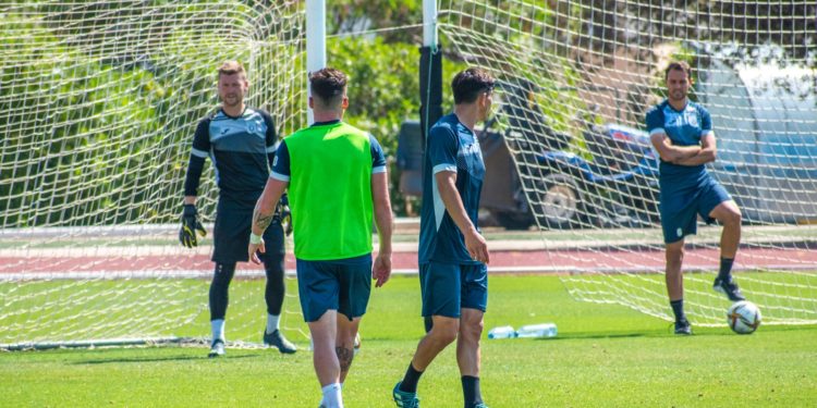Imagen del entrenamiento de la Peña Deportiva de Santa Eulària este miércoles en Can Misses 3. CD Ibiza.