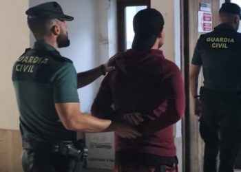 Imagen de archivo de la detención de un hombre en Santa Eulària