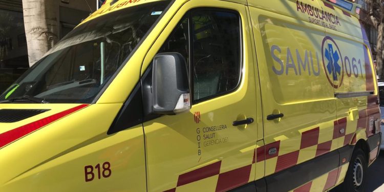 Ambulancia del SAMU 061 en una imagen archivo.
