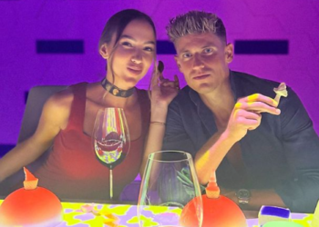 Imagen de Paddy Noarbe y Marcos Llorente en un restaurante de lujo de Ibiza. Stories Instagram.