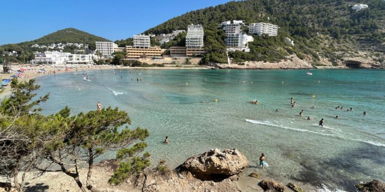 Cala Llonga