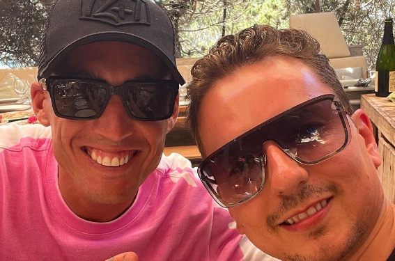 Aleix Espargaró y Jorge Lorenzo, juntos en Formentera.