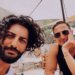 Los actores Kamyar Jahan y Sasha Roiz en Ibiza.