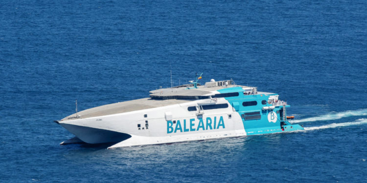 Digital. Barcelona 30/7/19 - Flota de la compañia naviera Balearia atracada en el puerto de Barcelona. Barco Jaume III.  - (c) Vicens Gimenez