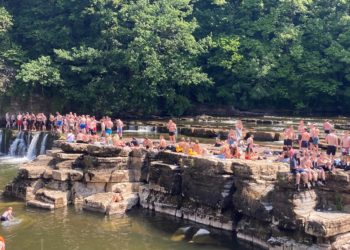 Imagen de cómo estaba la zona en plena fiesta, de North Yorkshire Police