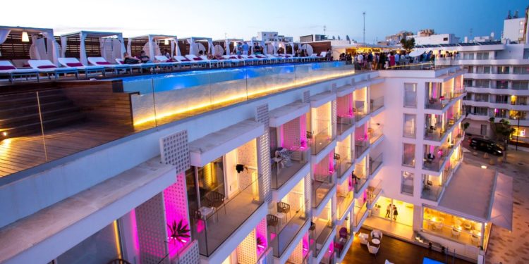 Hotel 'One Ibiza Suites'. Imagen de archivo.