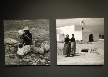 Fotografies de Formentera a l'exposició "Els Català, fotògrafs d'un segle". Foto: Toni Escandell.