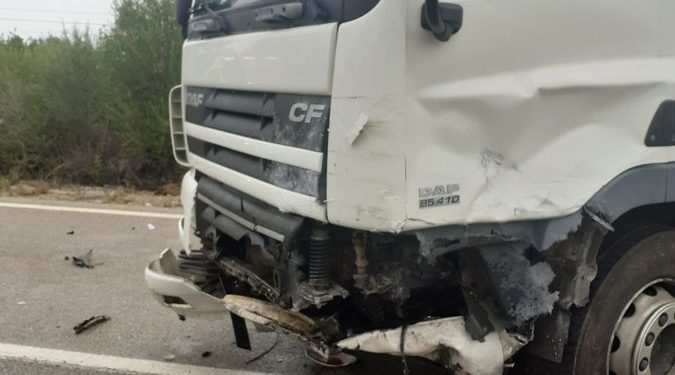 Imagen el camión involucrado en el accidente. Consell de Mallorca