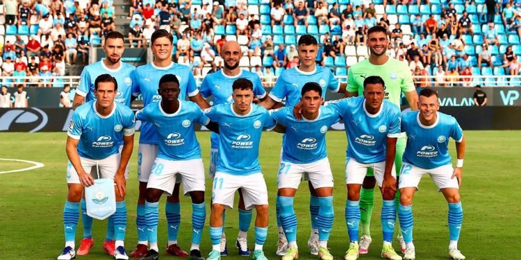 Primera alineación de la UD Ibiza en su segunda temporada en Segunda A