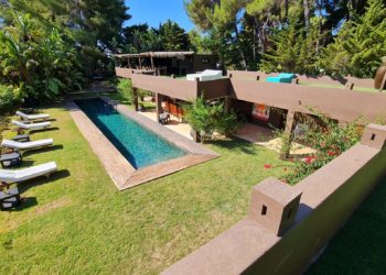 Casa Lola, ya derruida, es una de las viviendas turísticas ilegales más conocidas de Ibiza.