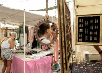 True Hippie Market es Canar. Sergio G. Cañizares.