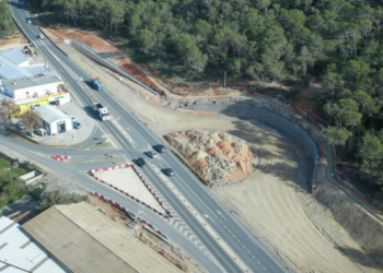 Imatge d'arxiu de les obres a la carretera d'Eivissa a Santa Eulària, l'any 2019. Foto: CIE.
