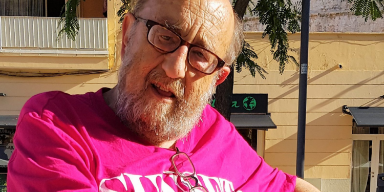 El poeta Toni Roca. Imatge d'arxiu.