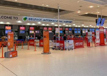 Aeropuerto Internacional de Belfast, foto de Andrew McCarron para Wikimedia
