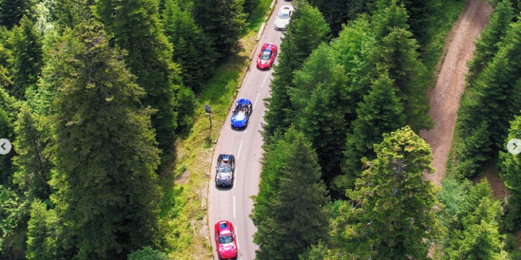 Evento de Ferrari en la Costa Azul este año. Crédito Instagram Ferrari