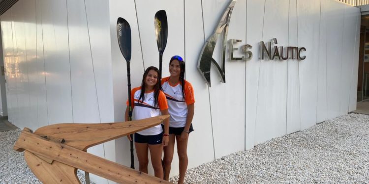 Imagen de las dos piragüistas. Foto: CNSA.