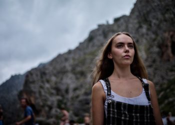 L'actriu Valèria Sorolla en una imatge promocional de la sèrie cedida per la CCMA.